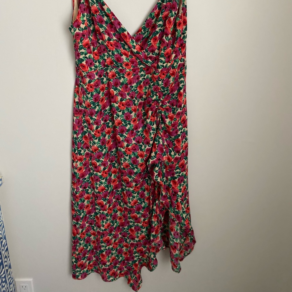 Olivia + James dress from the Latest Scoop. Worn once for a photoshoot.